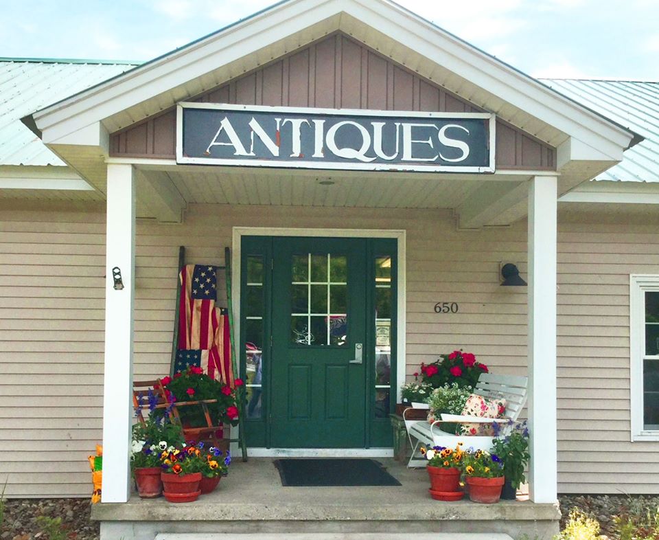 Antiques Market Place - Lake George NY